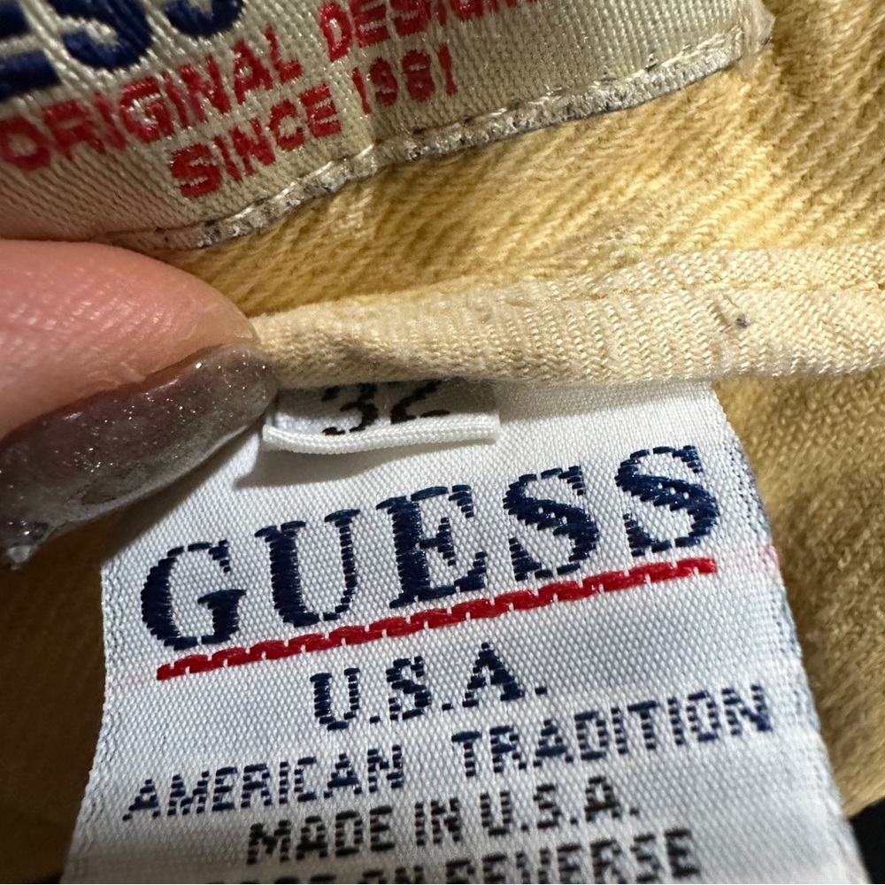 GUESS Vintage high waisted guess butter yellow denim jean skirt - Picture 3 of 10
